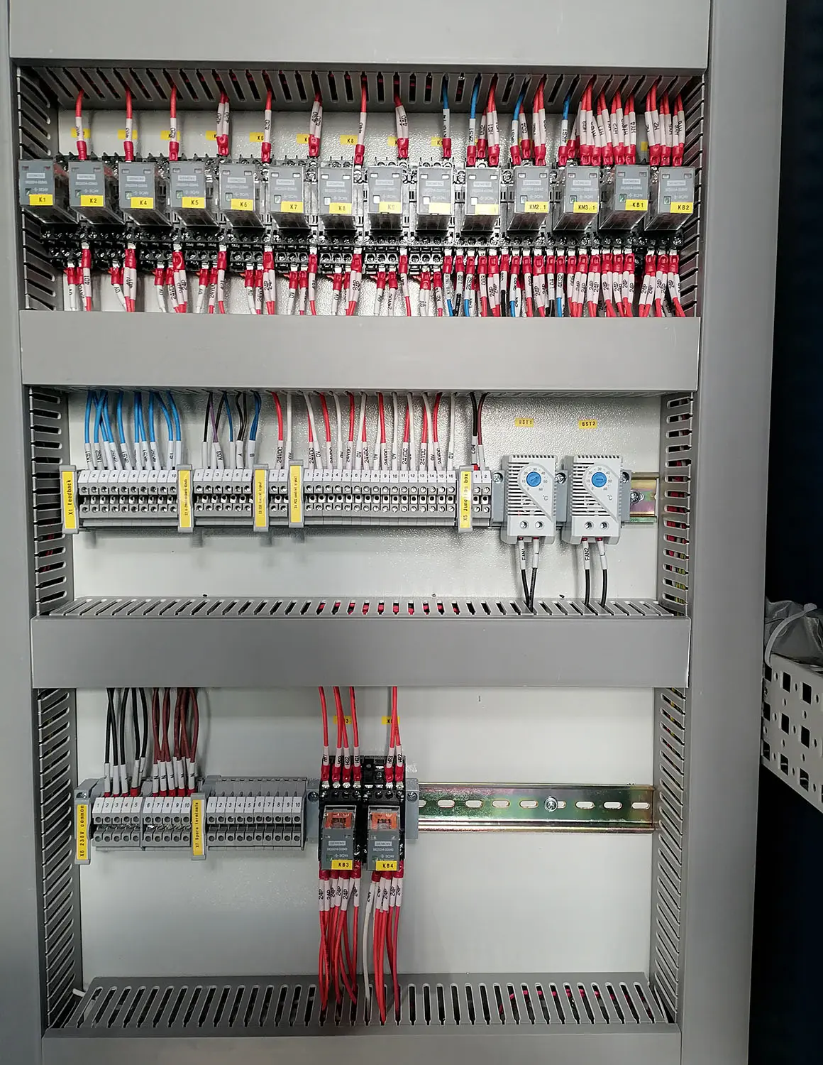 Marine electrical control cabinet 5